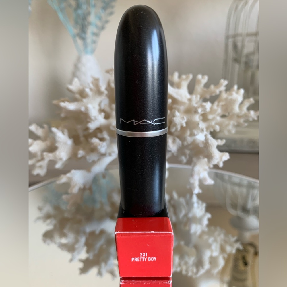 MAC Cremesheen Lipstick Pretty Boy Shade 231 Classic Red Coral Discontinued Item - Picture 3 of 11